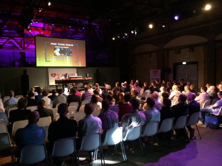 Bw_pvpSCEAAdK3r.jpg-large